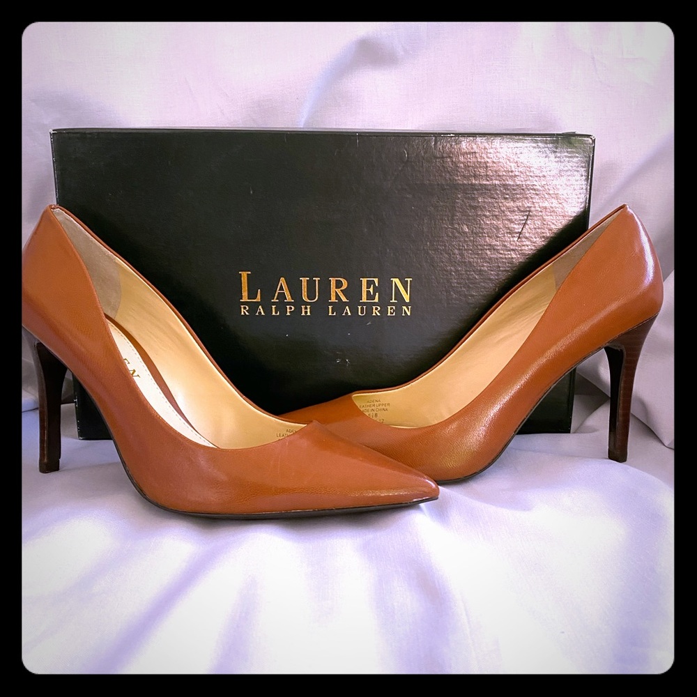 Brand new 3.5” size 5.5 Ralph Lauren tan kidskin